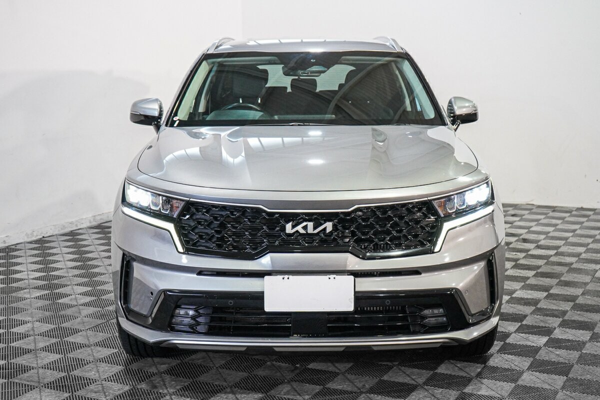Kia Sorento image 2