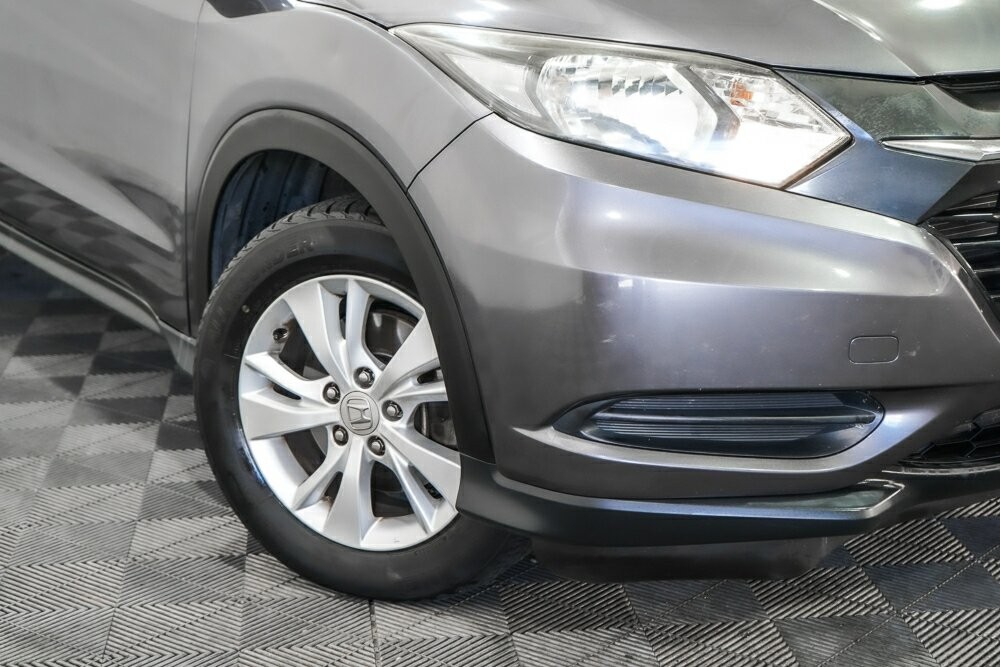 Honda Hr-v image 2