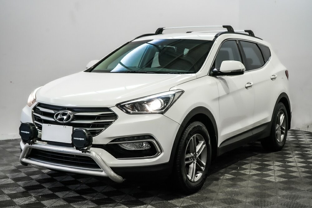 Hyundai Santa Fe image 4