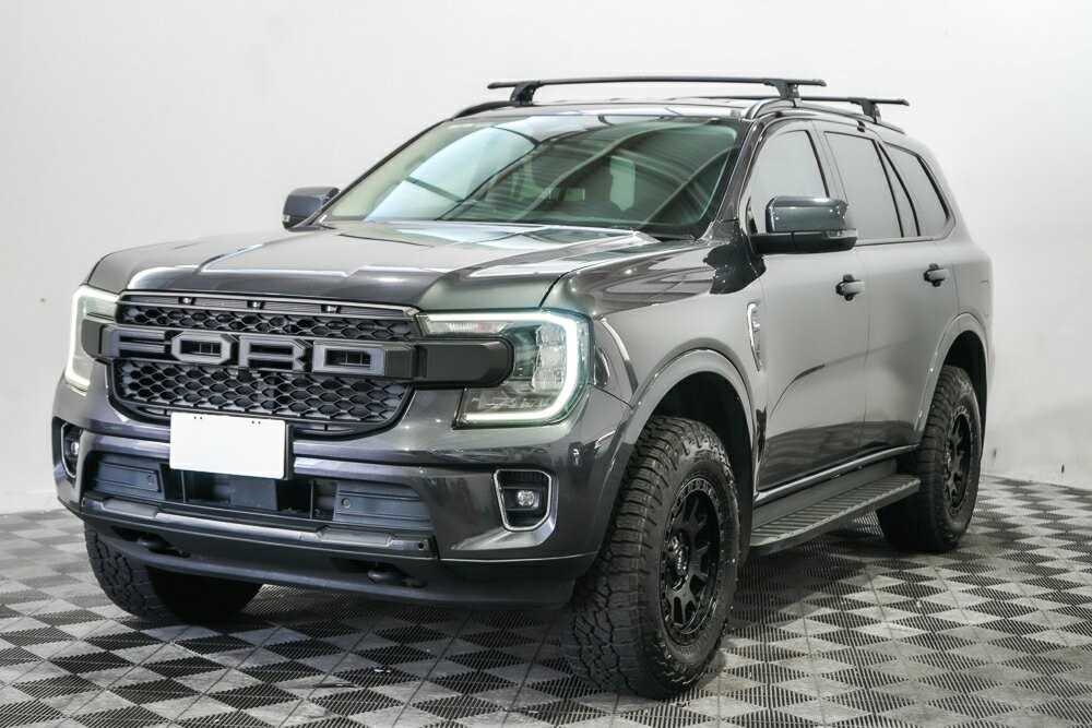 Ford Everest image 4