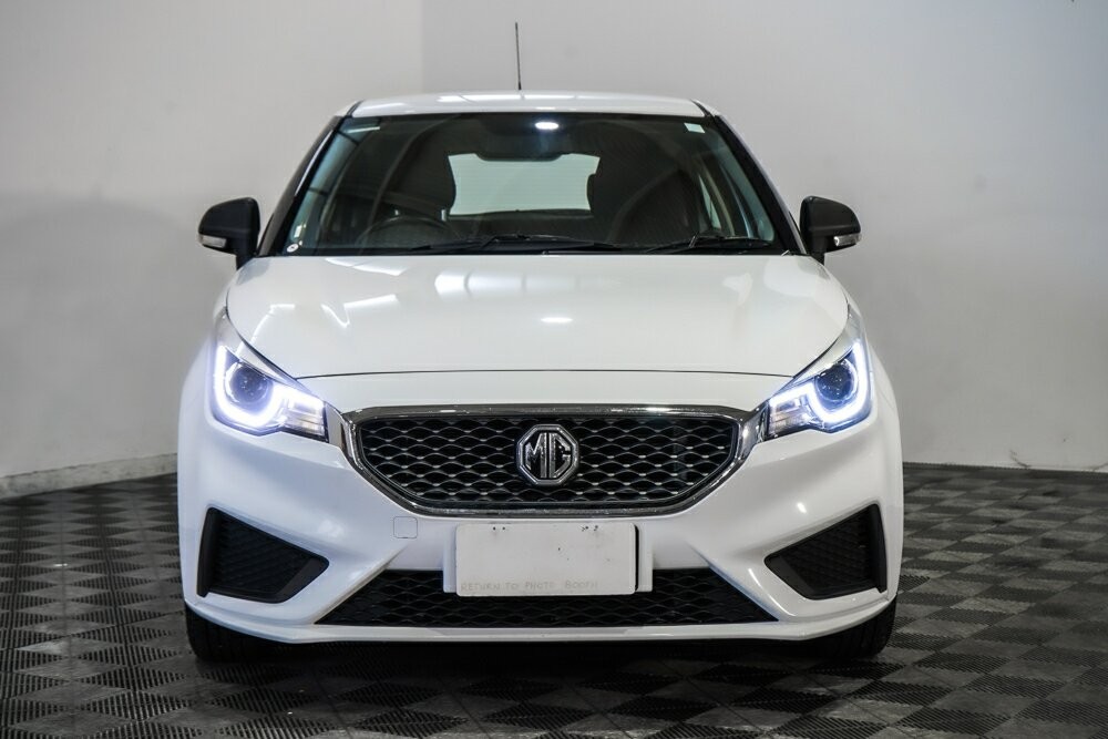 MG Mg3 image 3