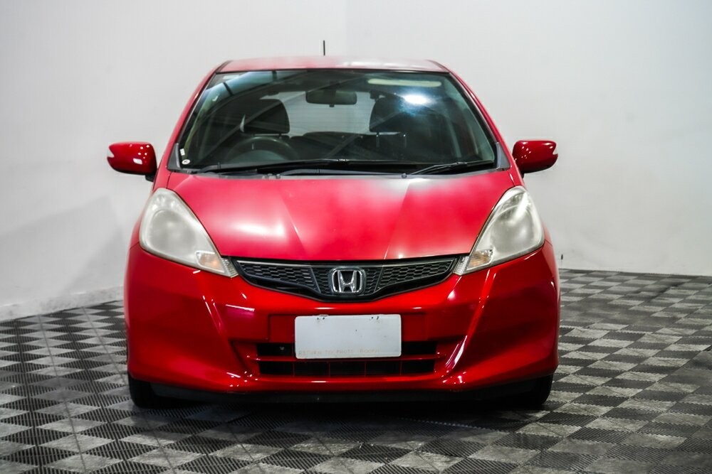 Honda Jazz image 3