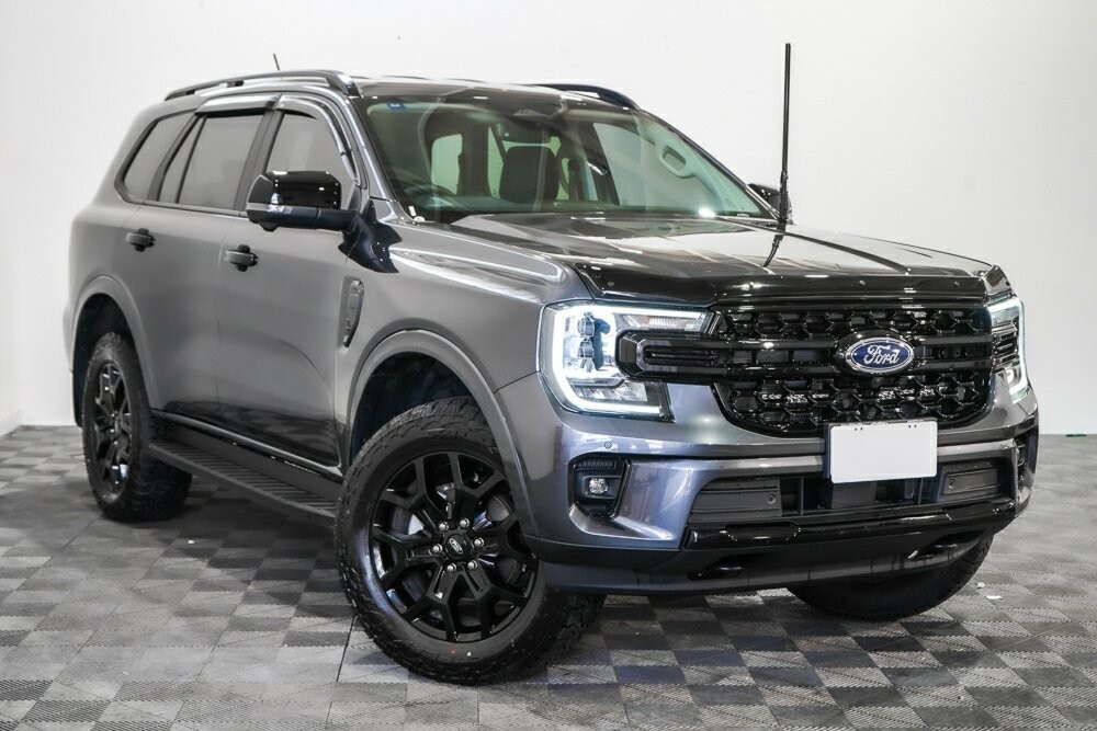 Ford Everest image 1
