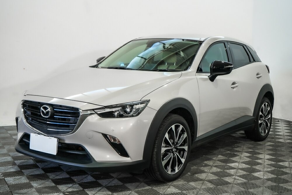 Mazda Cx-3 image 4