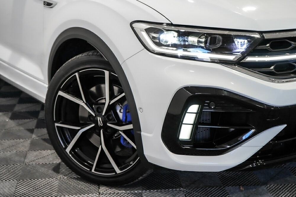 Volkswagen T-roc image 2