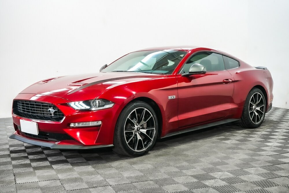 Ford Mustang image 4