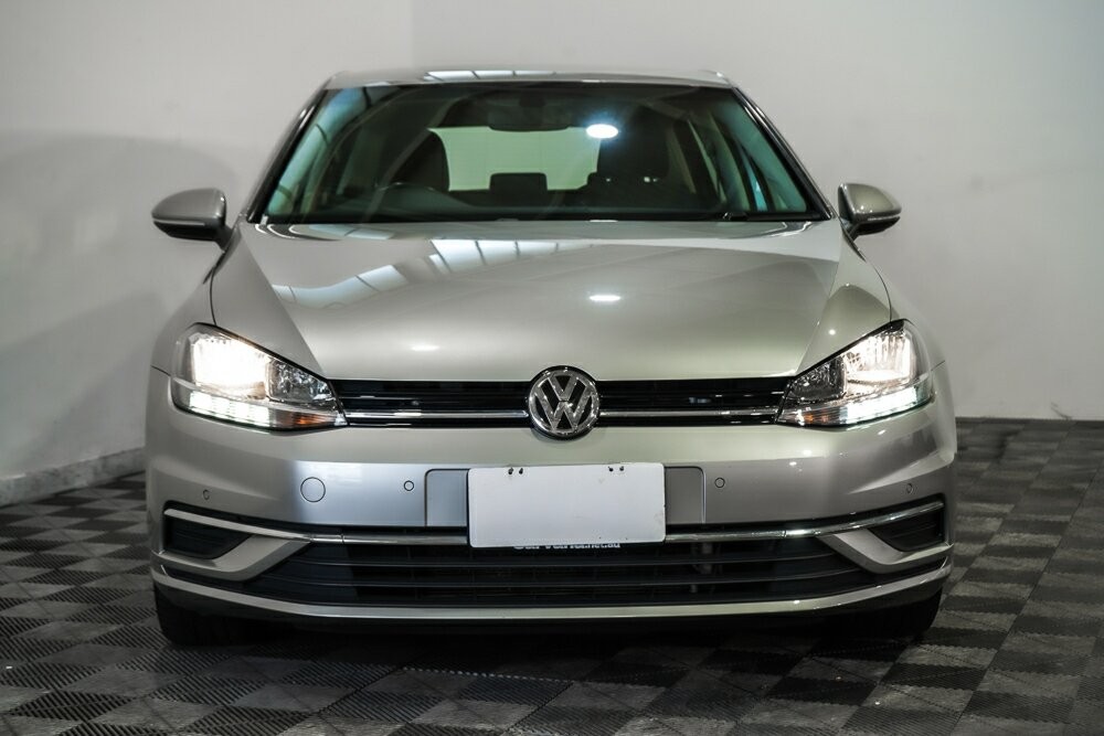 Volkswagen Golf image 3
