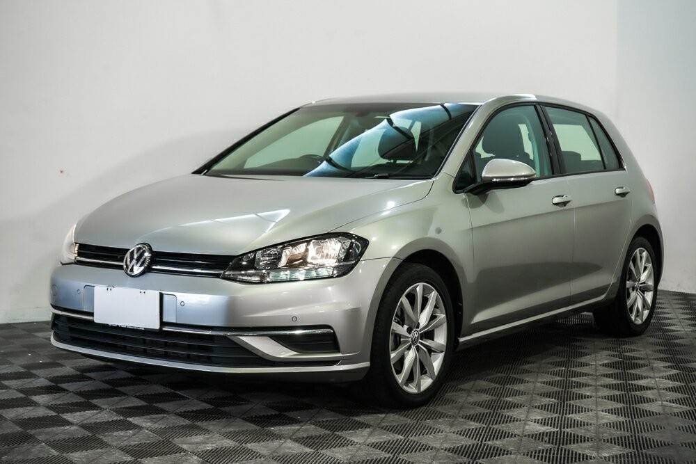 Volkswagen Golf image 4