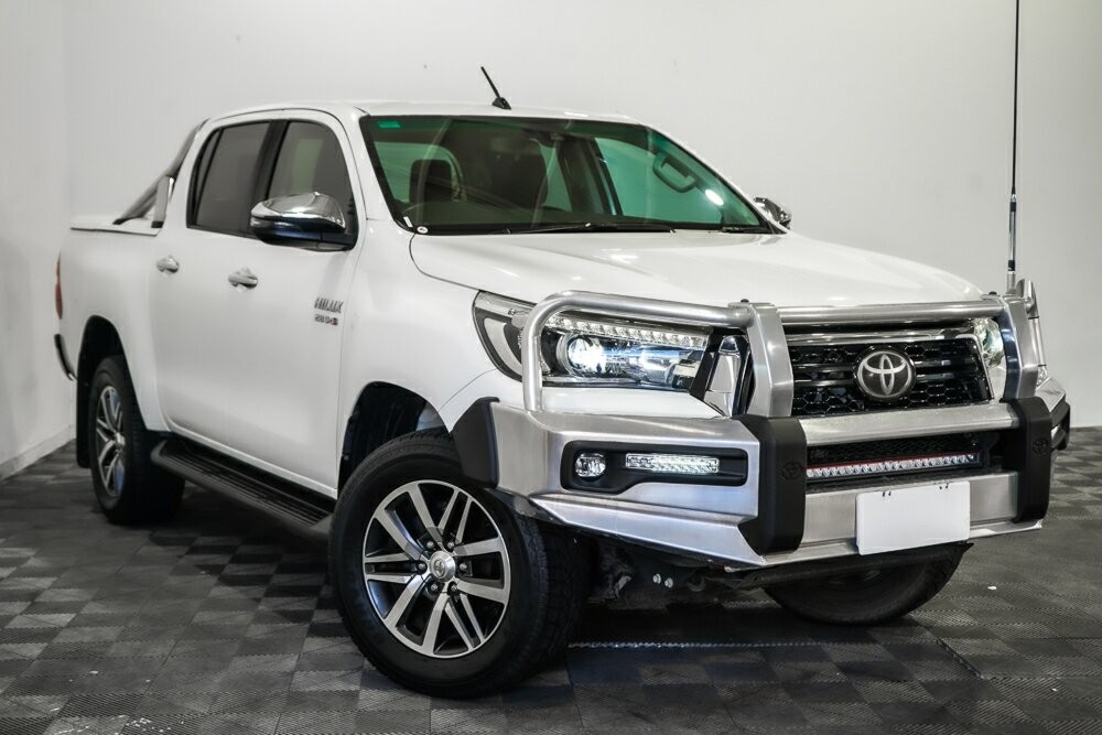 Toyota Hilux image 1