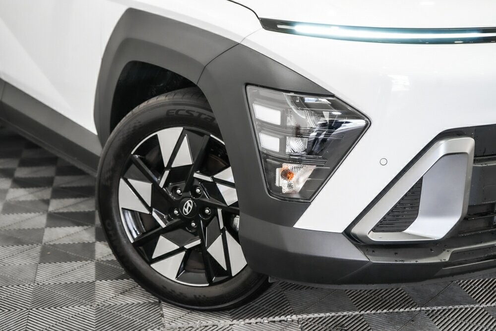 Hyundai Kona image 2
