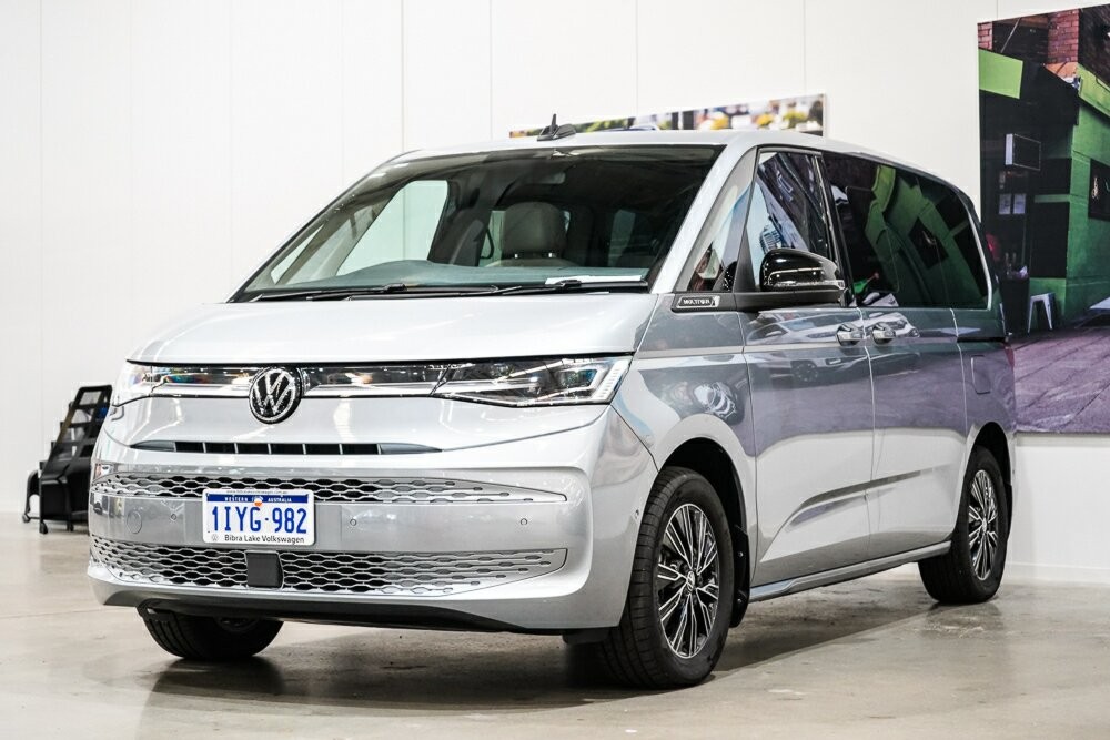 Volkswagen Multivan image 4