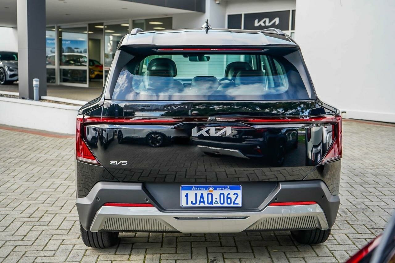 Kia Ev5 image 3