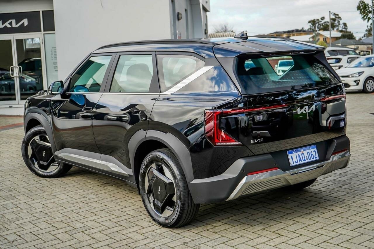 Kia Ev5 image 4