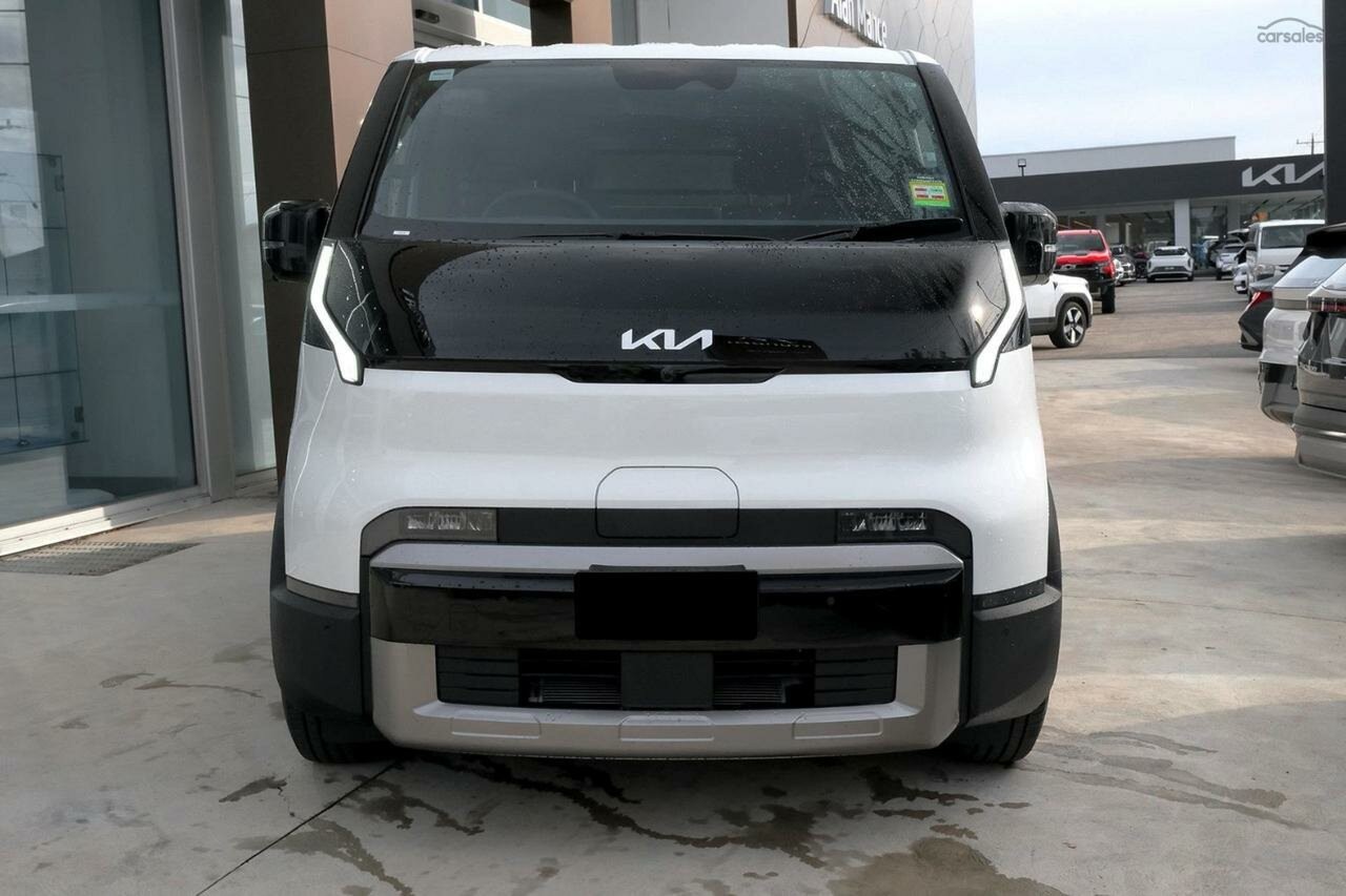 Kia Pv5 image 2