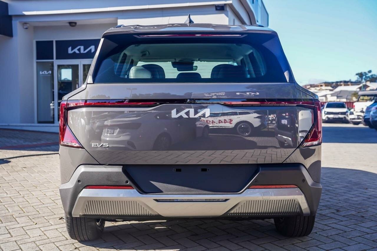 Kia Ev5 image 4