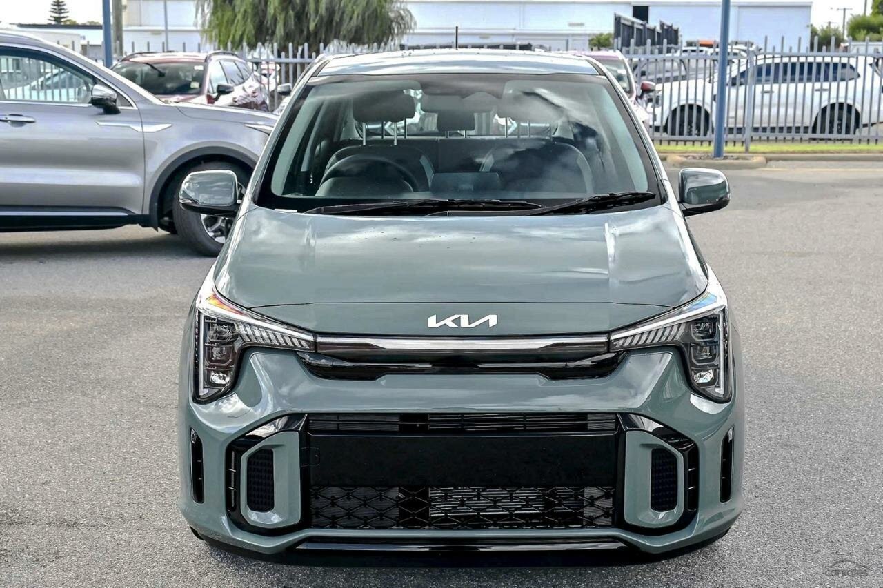 Kia Picanto image 2