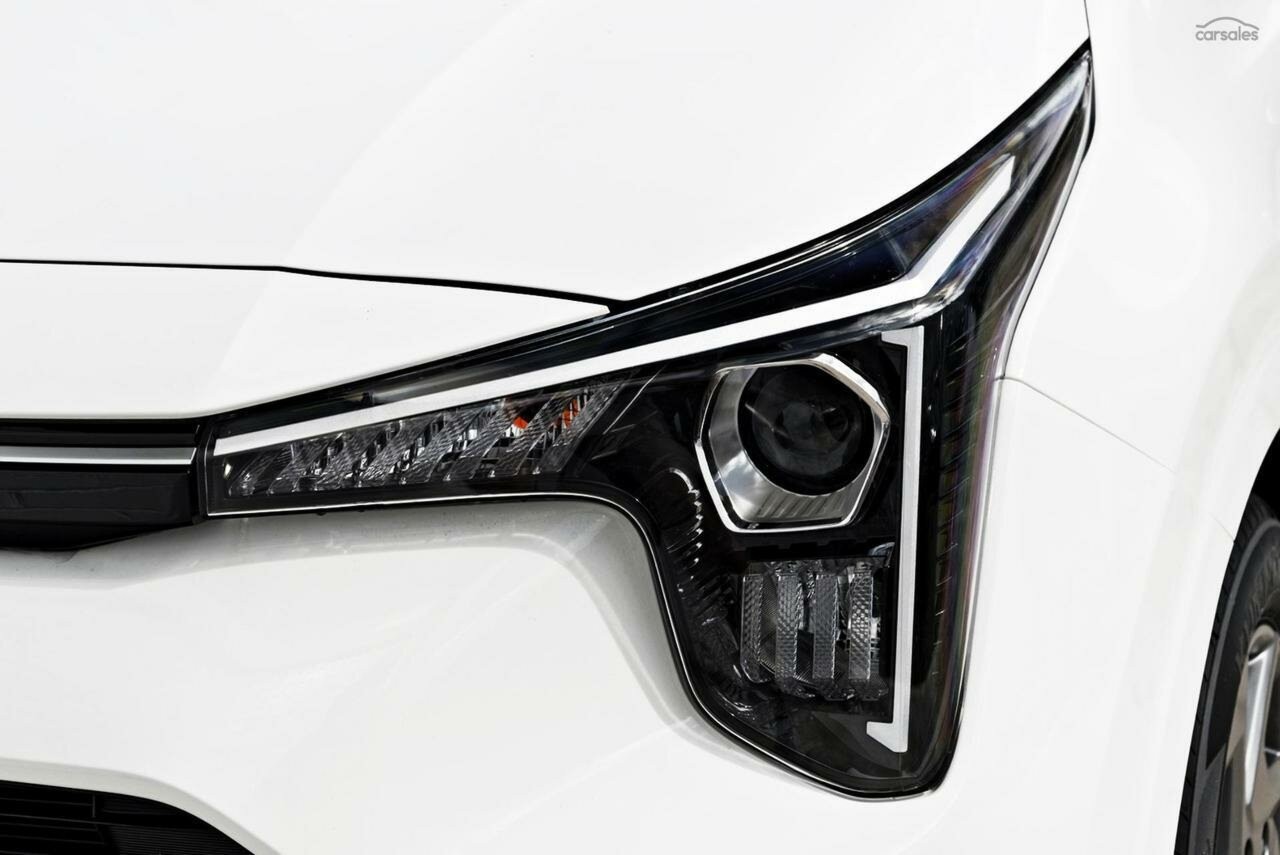 Kia Picanto image 1