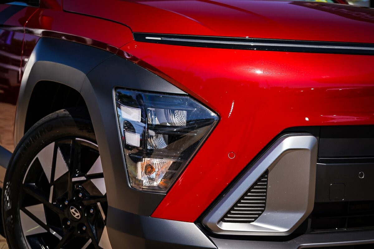 Hyundai Kona image 2