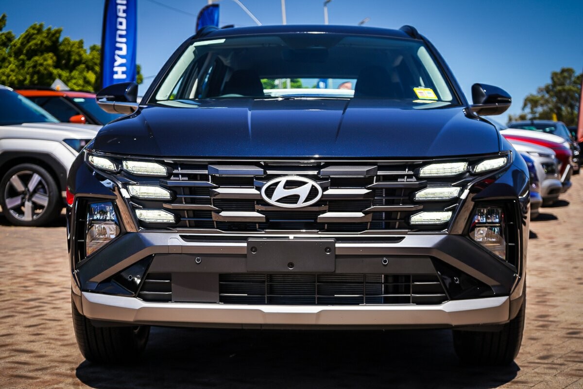 Hyundai Tucson image 3