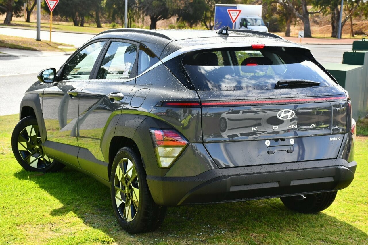 Hyundai Kona image 3