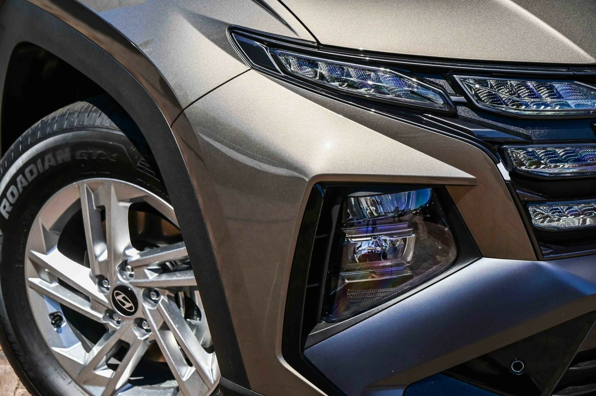 Hyundai Tucson image 2