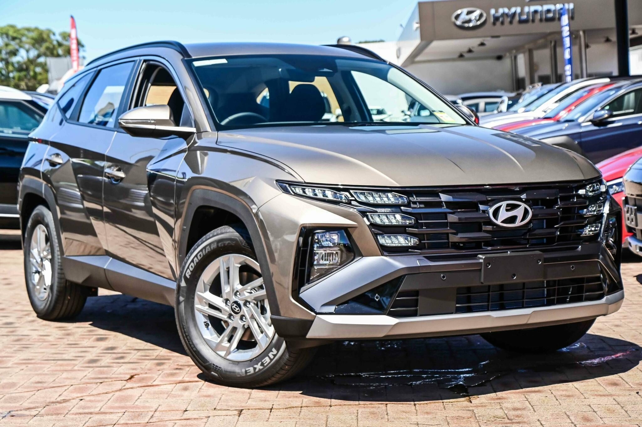 Hyundai Tucson image 1