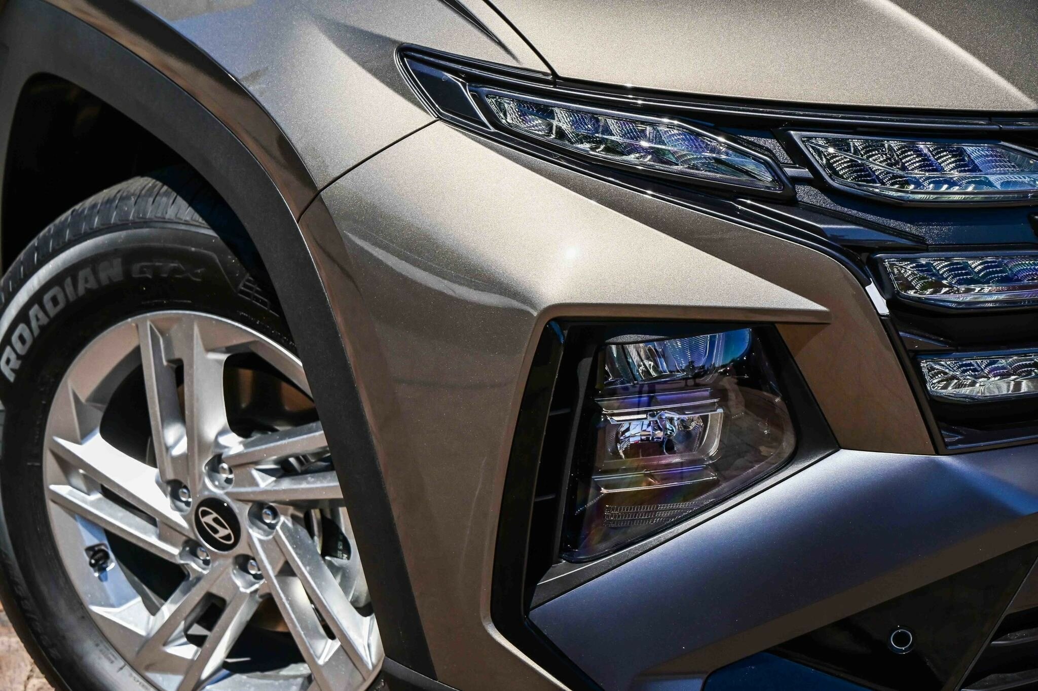 Hyundai Tucson image 2