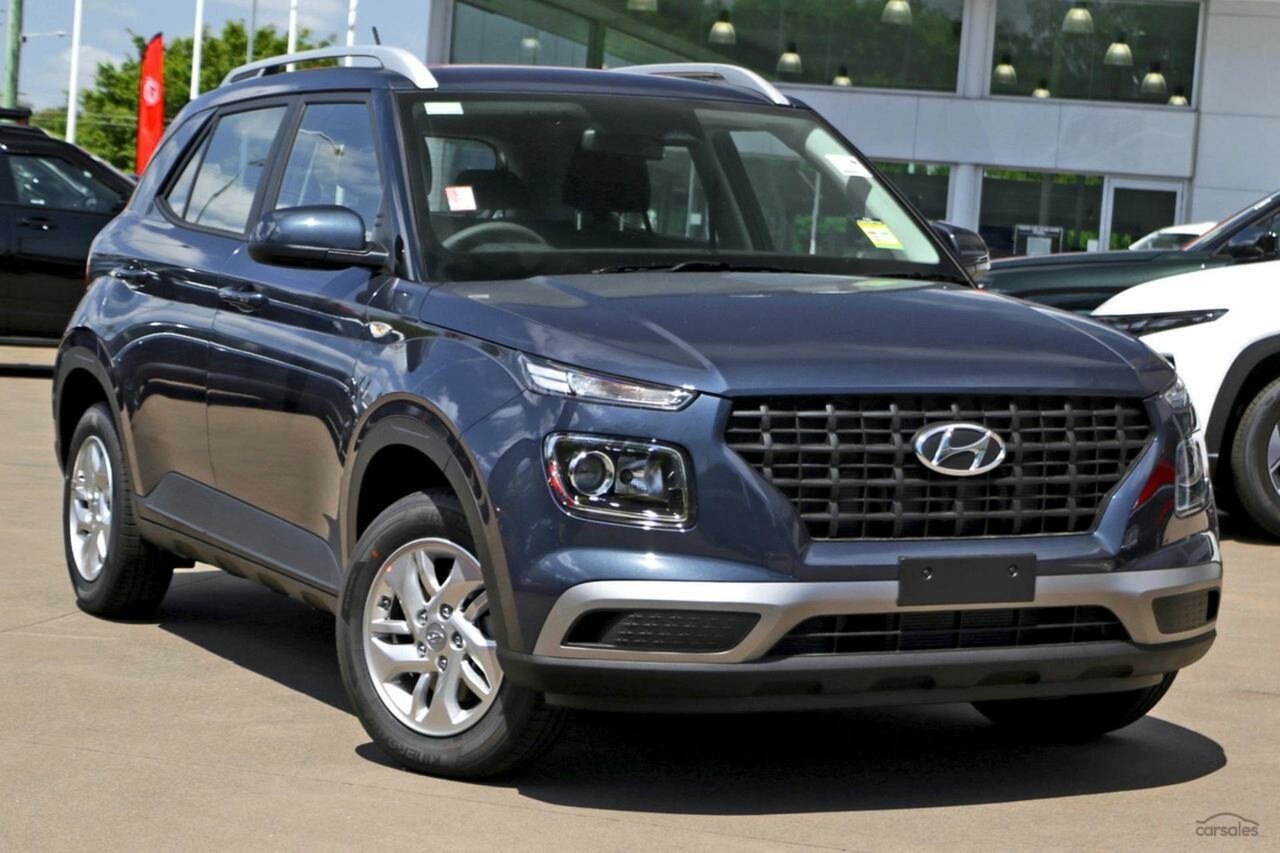 Hyundai Venue image 1