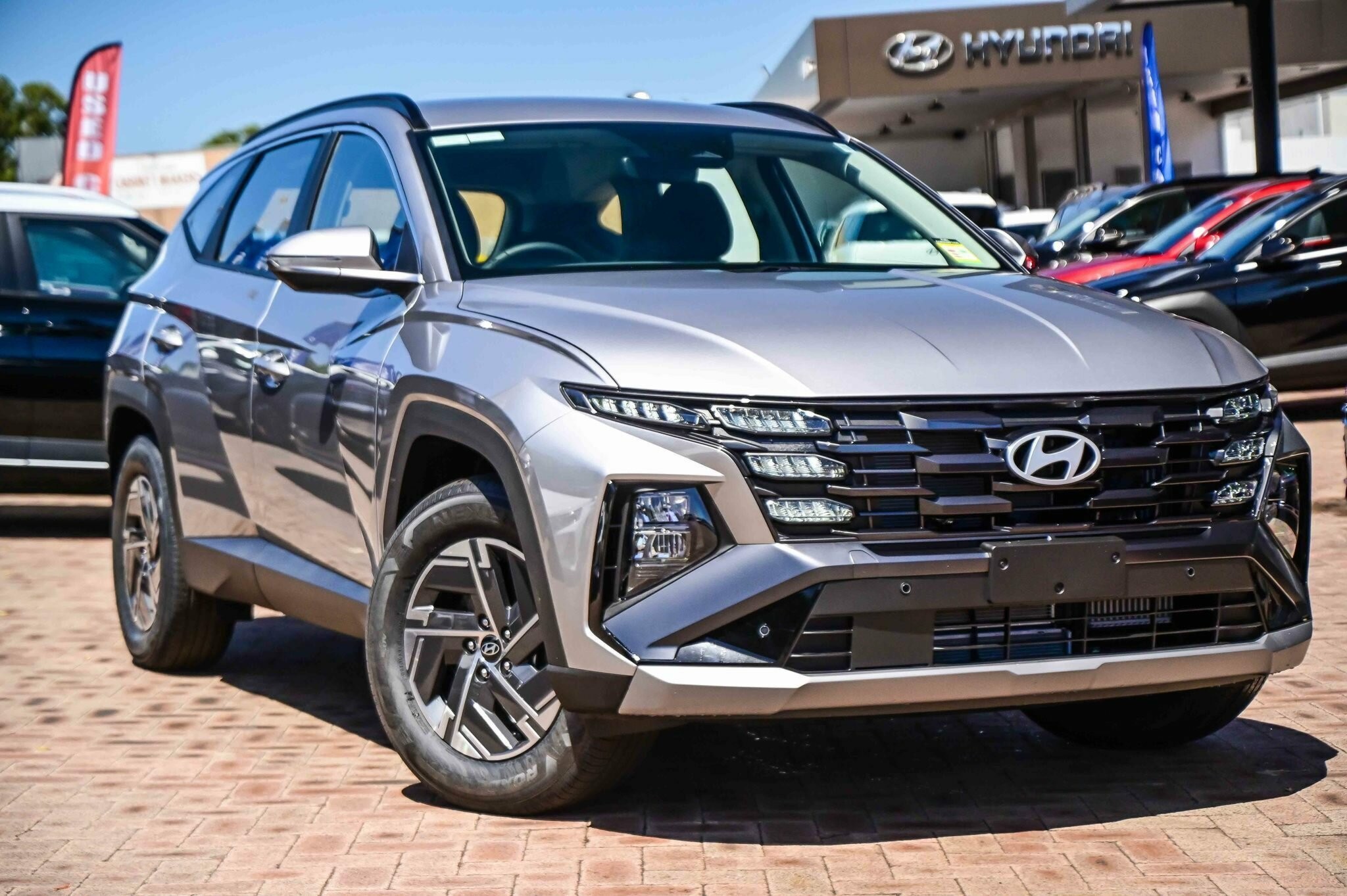 Hyundai Tucson image 1