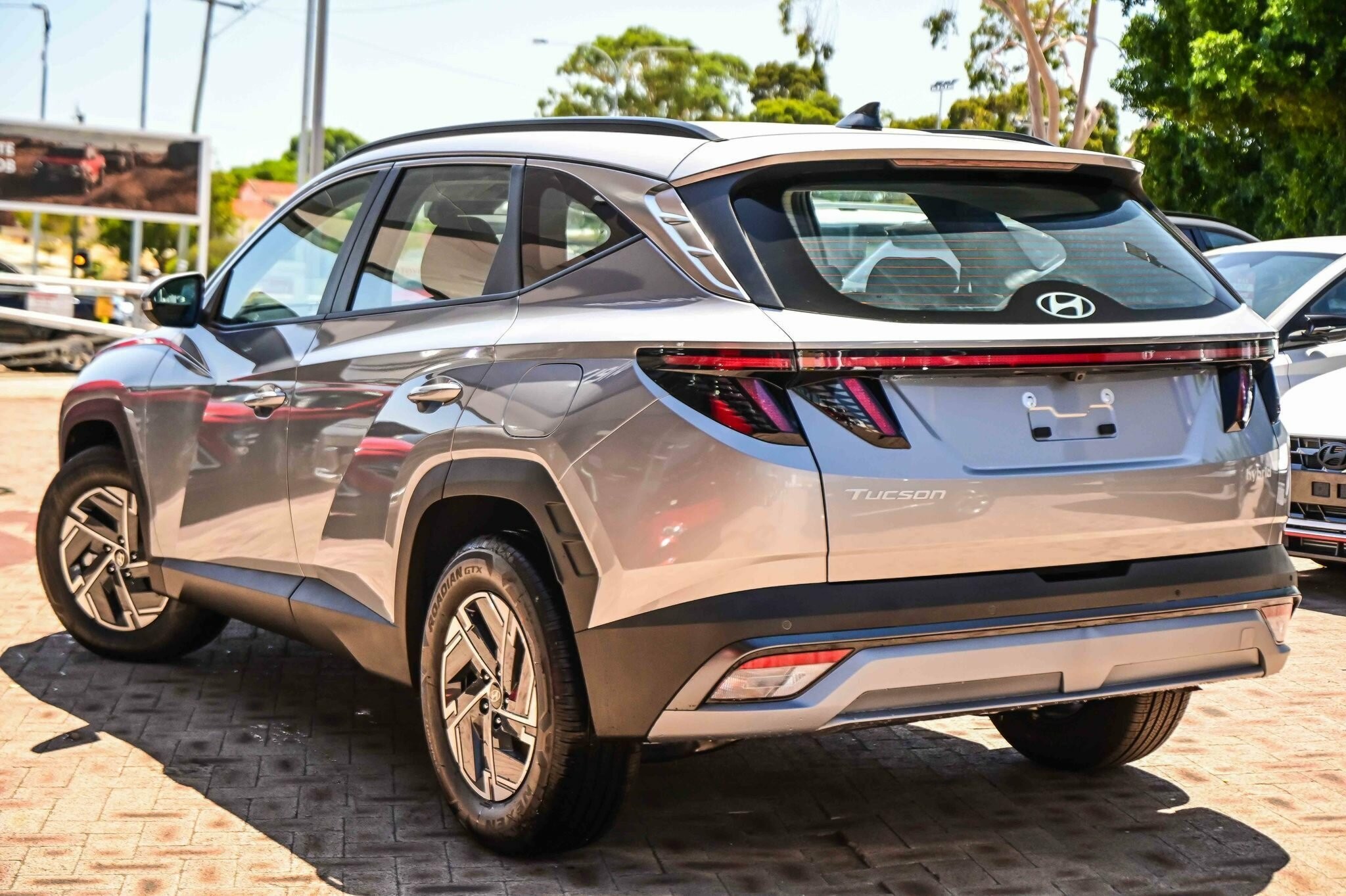 Hyundai Tucson image 3