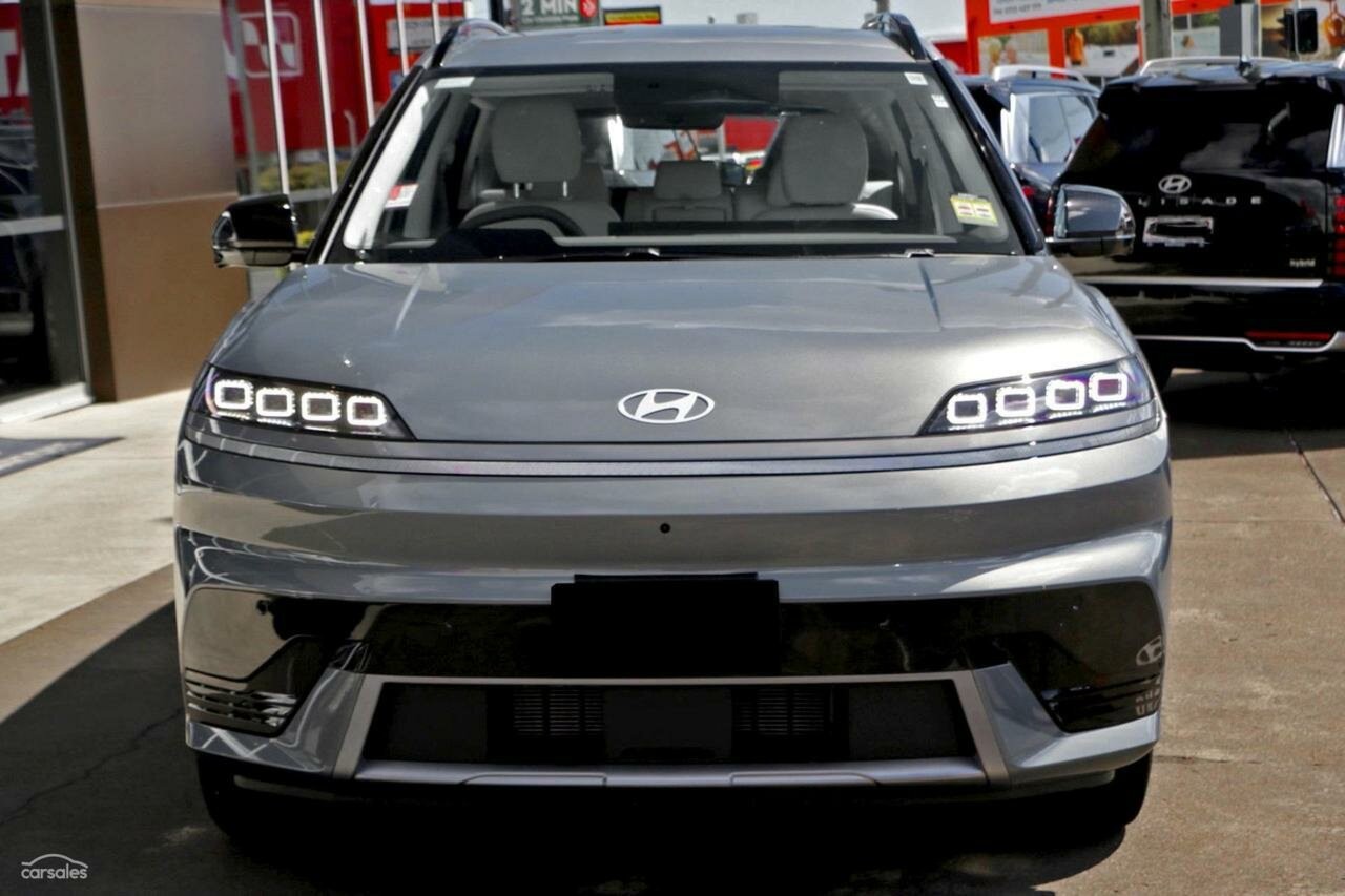 Hyundai Elexio image 2
