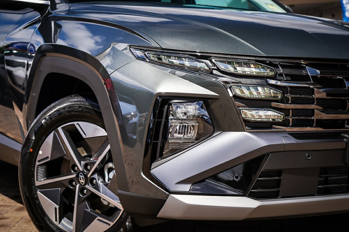 Hyundai Tucson image 2