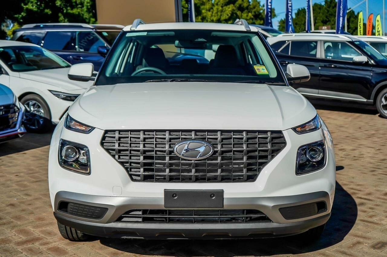 Hyundai Venue image 4
