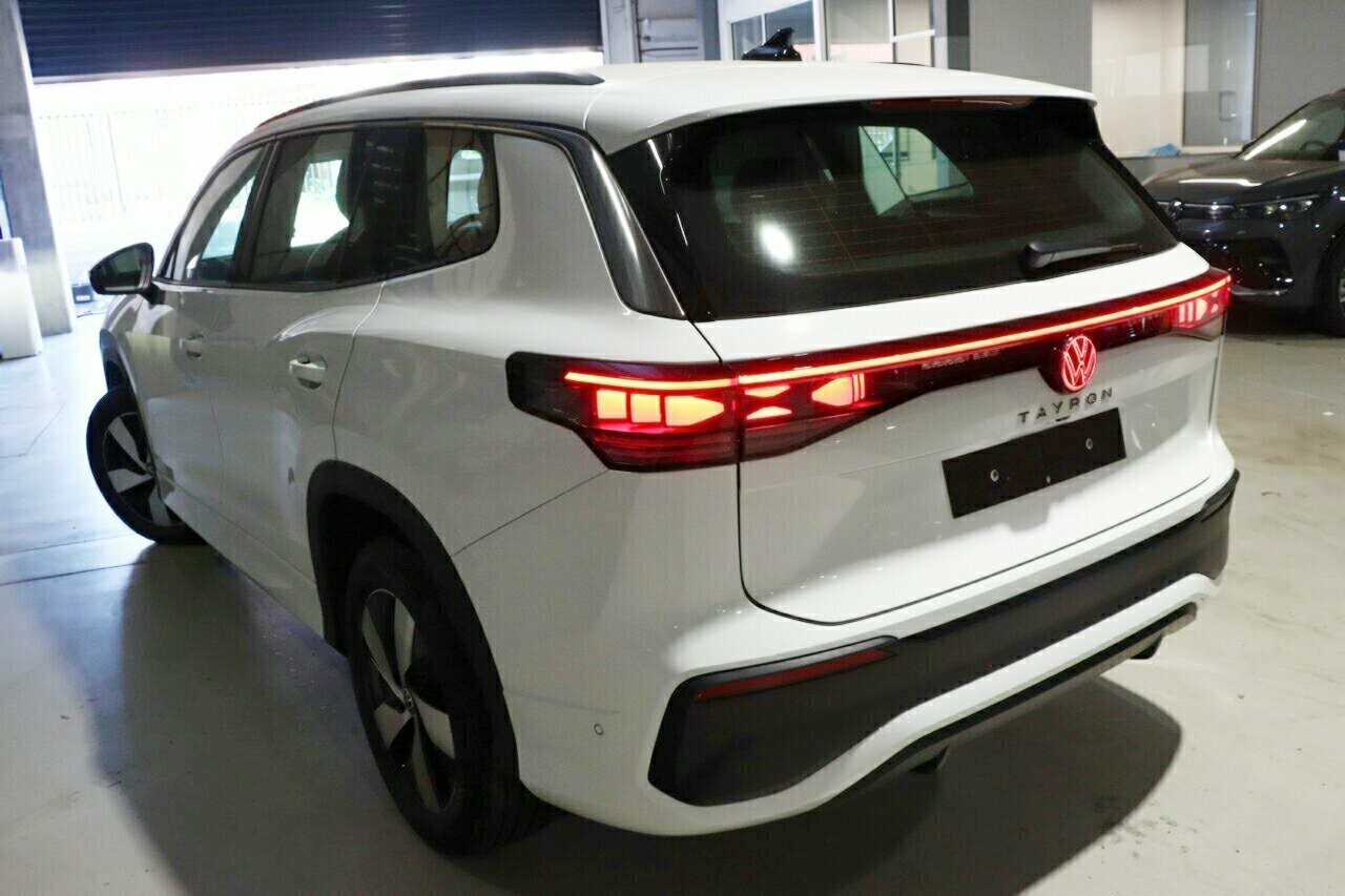 Volkswagen Tayron image 3