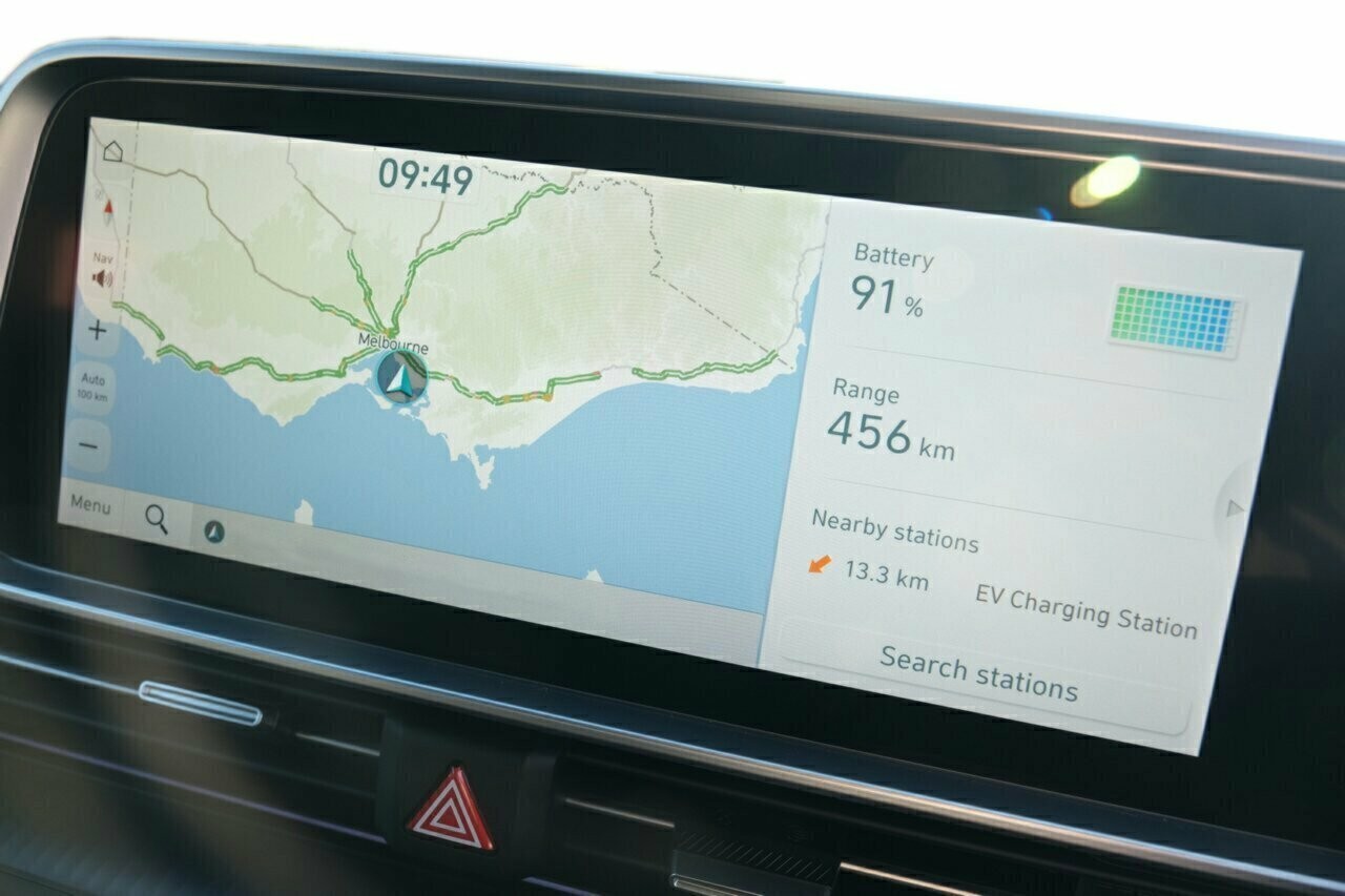 Hyundai Ioniq 6 image 2