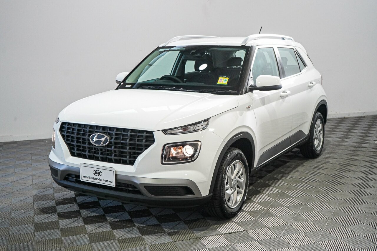 Hyundai Venue image 4