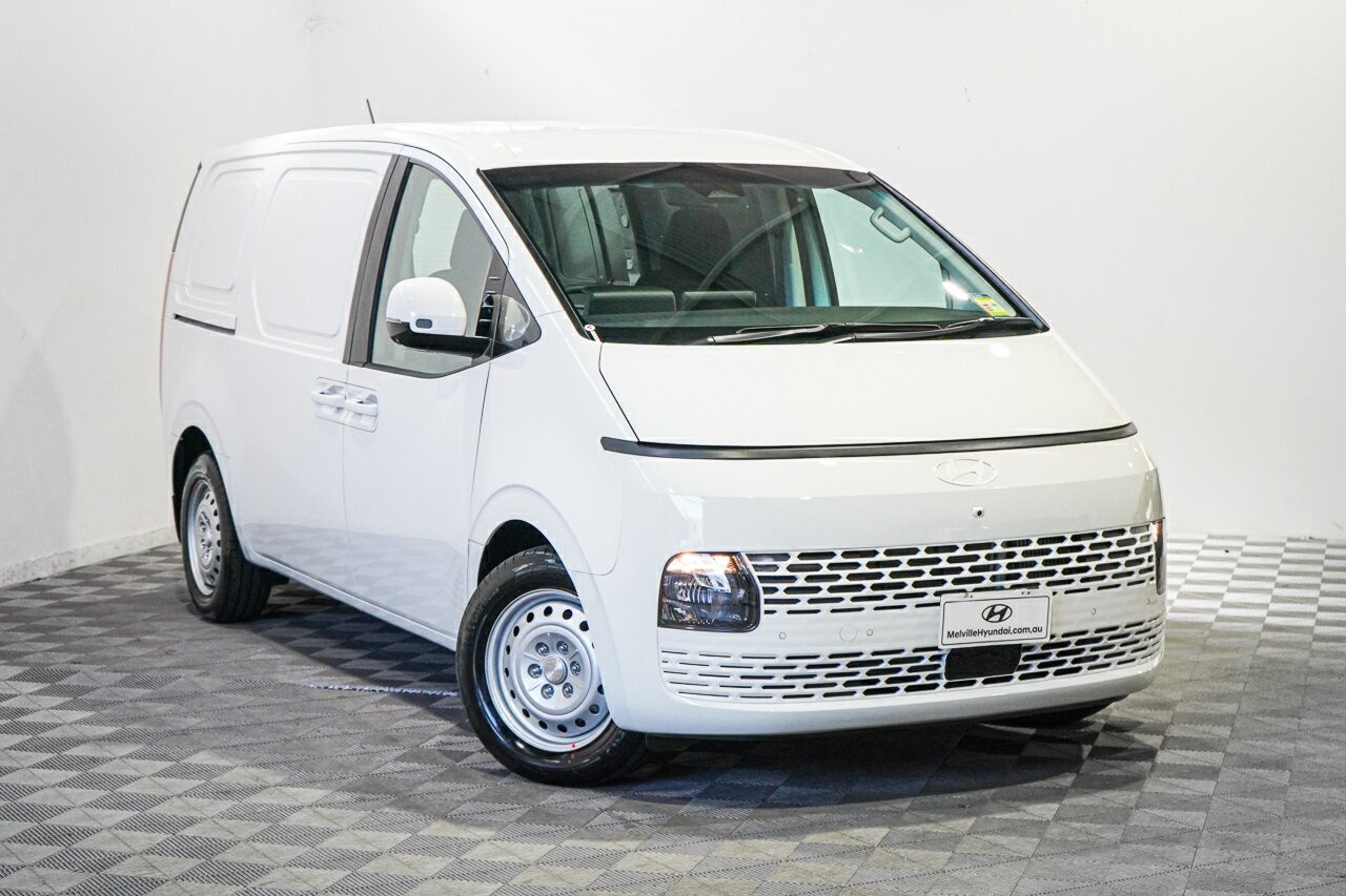 Hyundai Staria Load image 1