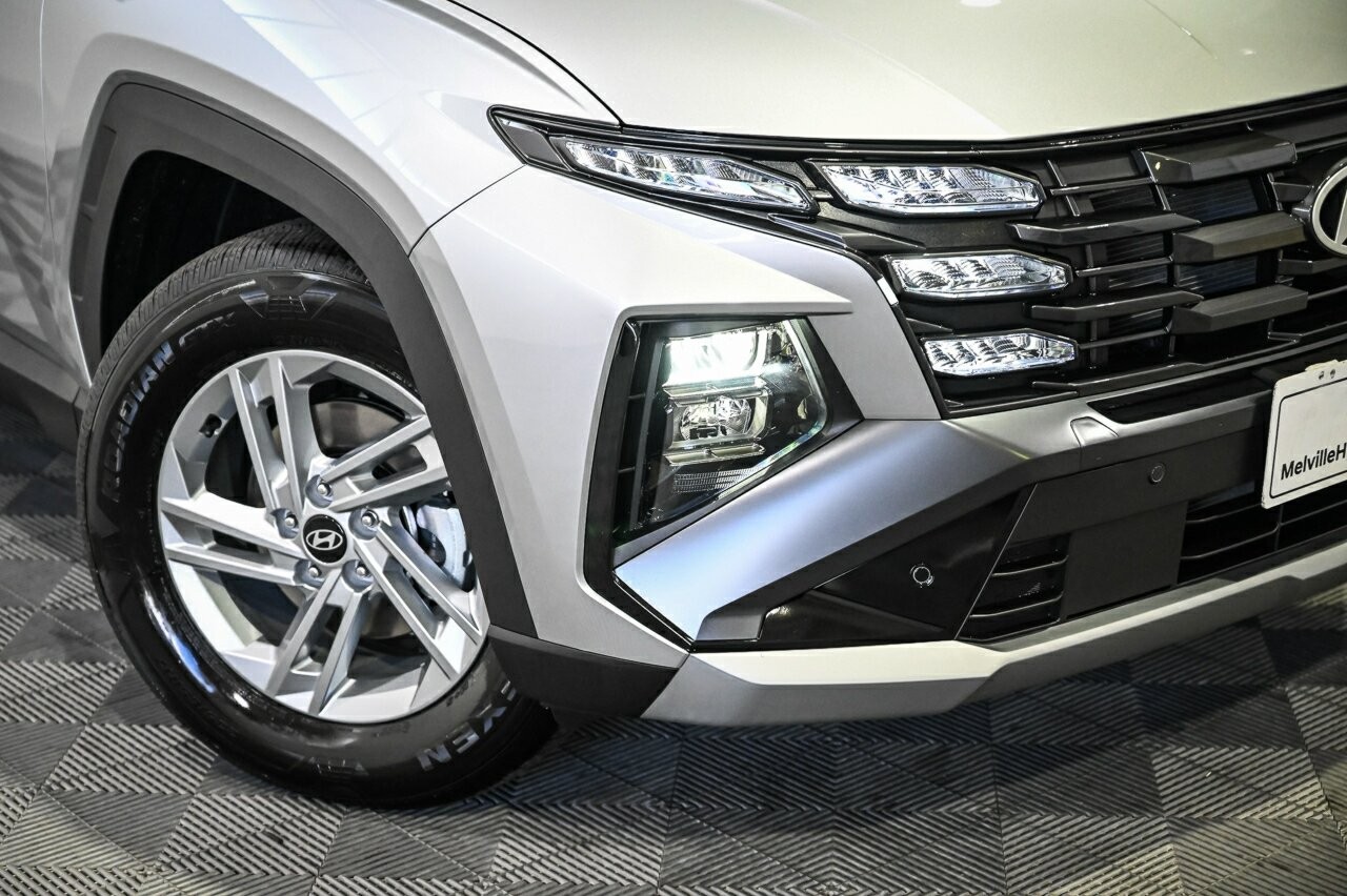 Hyundai Tucson image 2