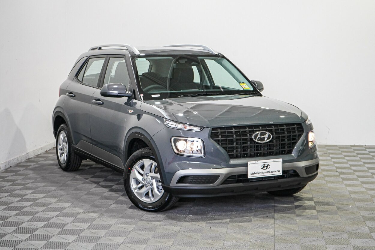 Hyundai Venue image 1