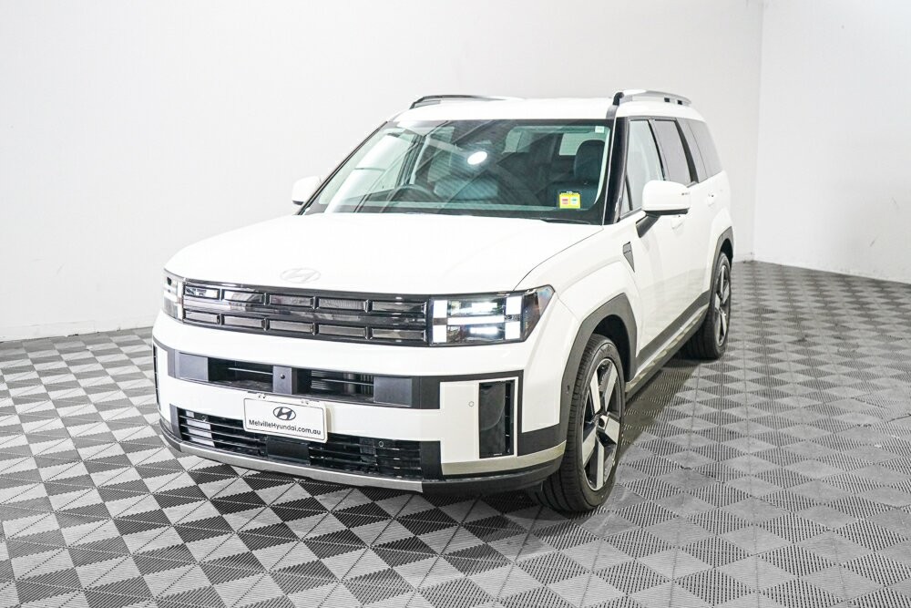 Hyundai Santa Fe image 4