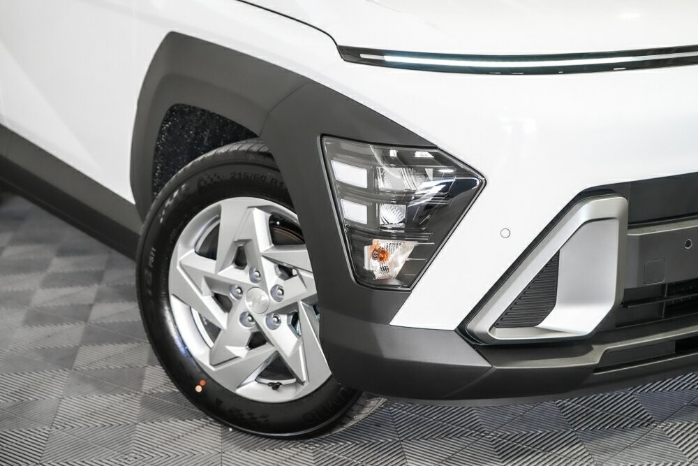 Hyundai Kona image 2