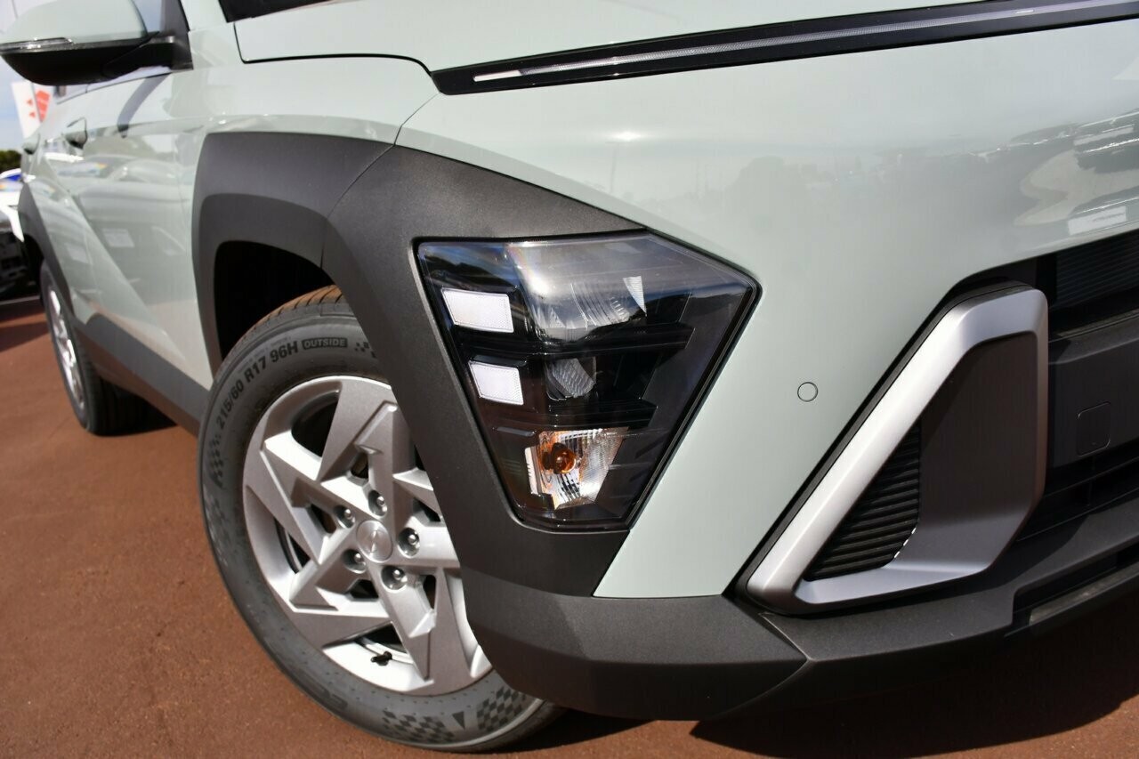 Hyundai Kona image 2