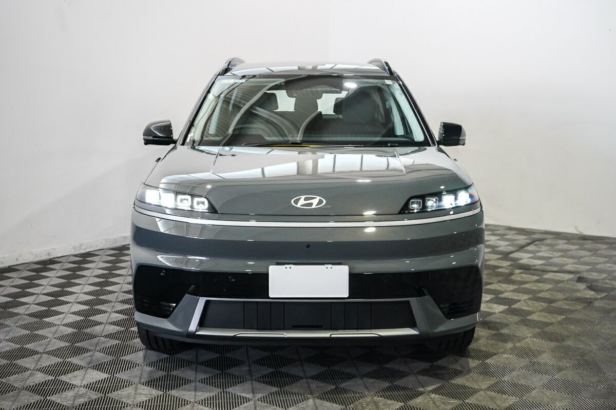 Hyundai Elexio image 3