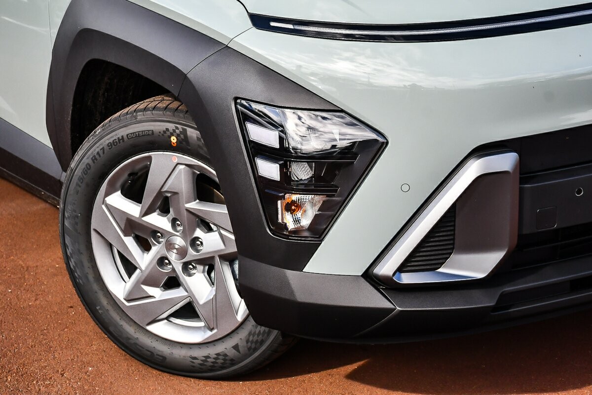 Hyundai Kona image 2