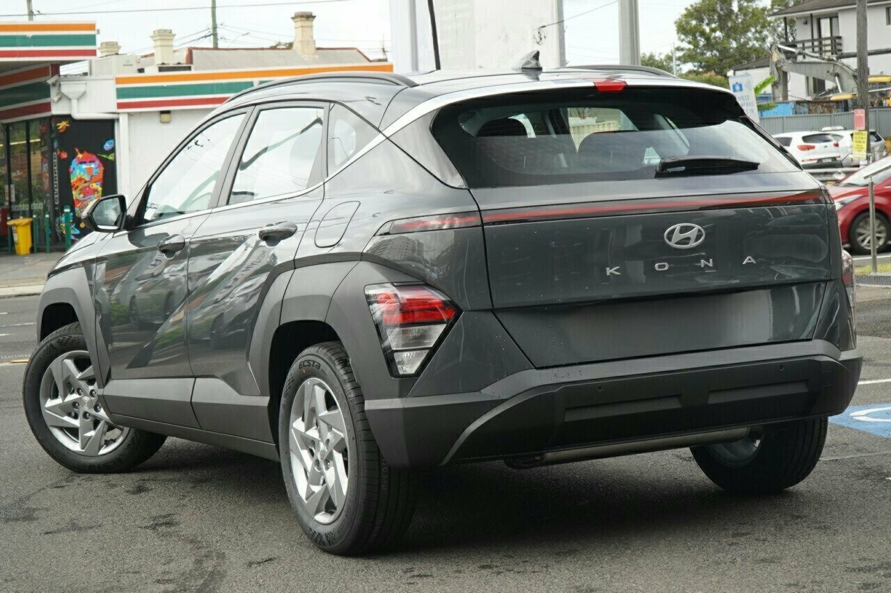Hyundai Kona image 3