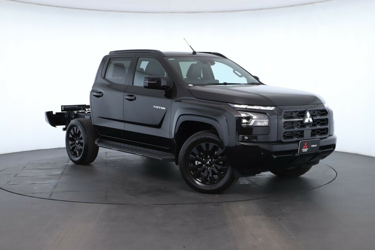Mitsubishi Triton image 1