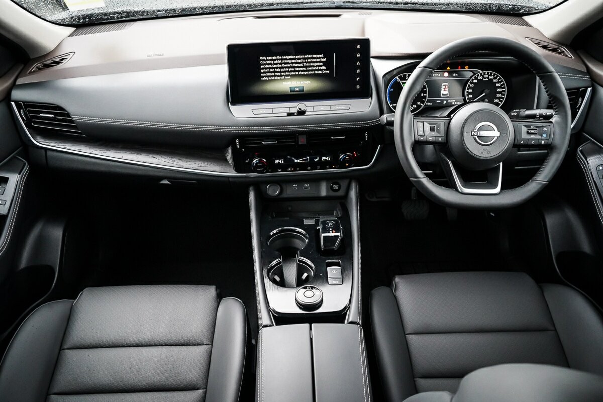 Nissan X-trail image 3