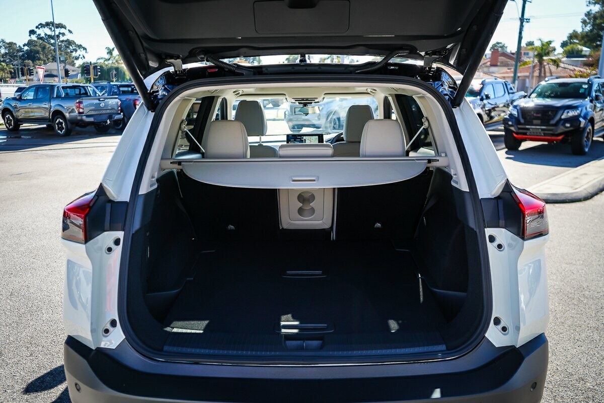 Nissan X-trail image 4