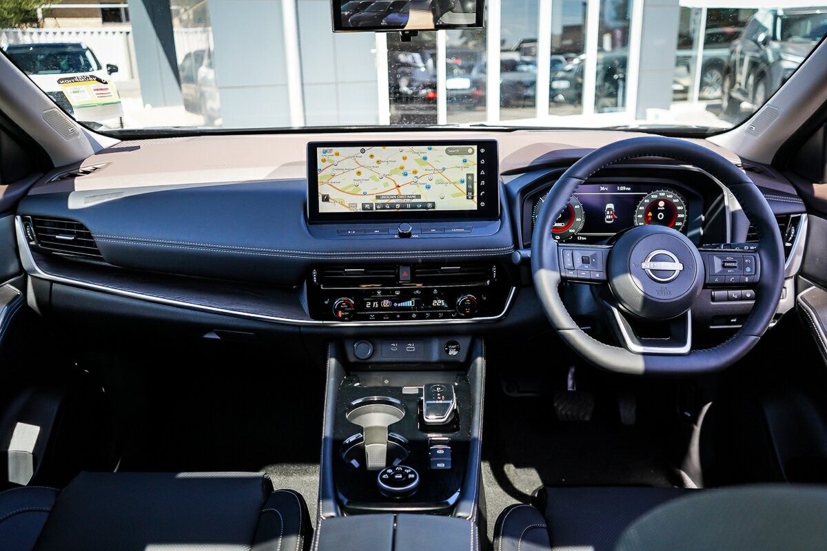 Nissan X-trail image 3