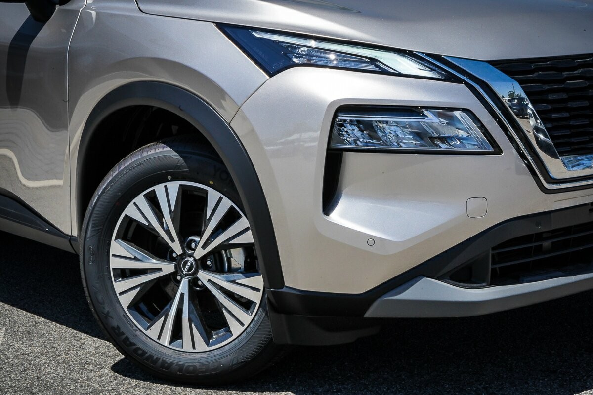 Nissan X-trail image 3
